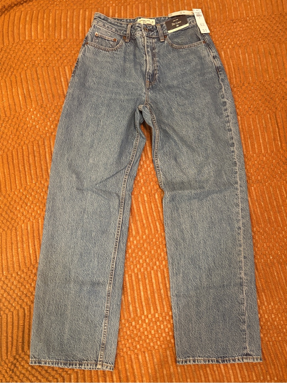 NWT Abercrombie Loose High Rise Curve Love Jeans
